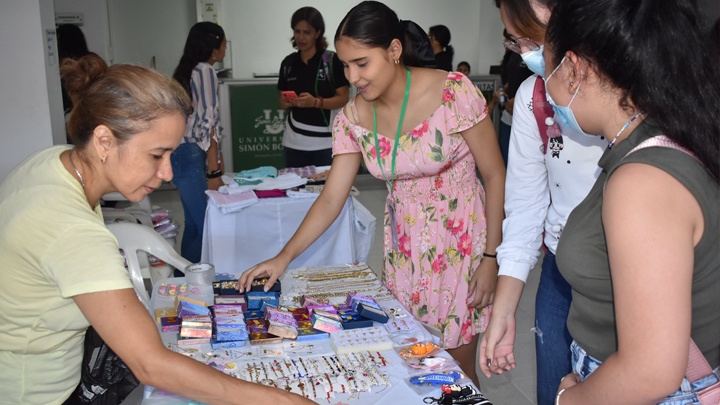 Estudiantes de Cúcuta participan en la Feria de Oportunidades