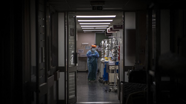 "Comprar vida" o morir esperando: Chile decide si garantiza el derecho a la salud./Foto: AFP