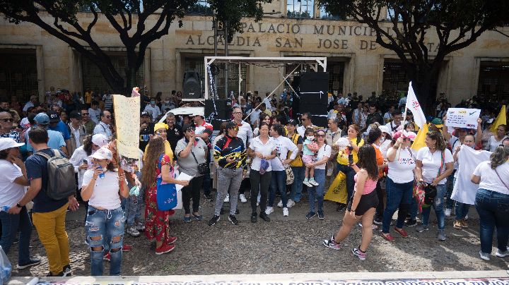 En Cúcuta también se movilizaron para manifestar su respaldo a Gustavo Petro en sus cien días de gobierno./Foto Jorge Gutiérrez-La Opinión
