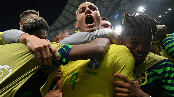 "Cumplí mi sueño de niño", dice Richarlison tras anotar dos goles en triunfo de Brasil./Foto: AFP