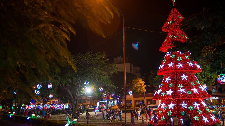 Más de cuatrocientos adornos en 23 lugares de la ciudad engalanarán la Navidad de Cúcuta./Foto archivo