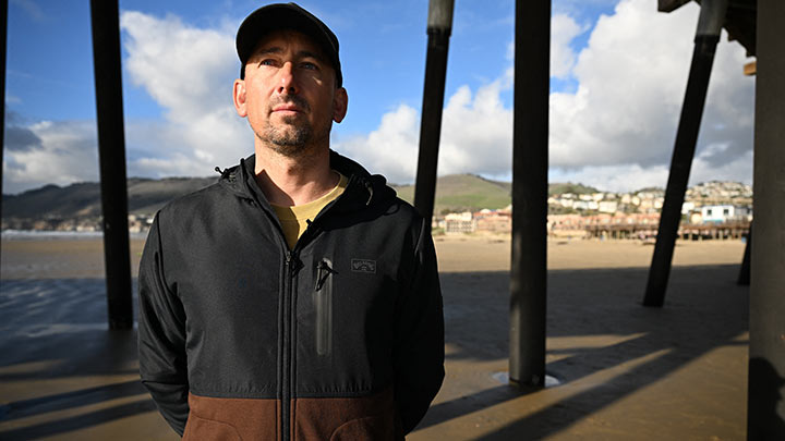 Con 44 años, Matt logró su hazaña más audaz: dominar con éxito olas de hasta 12 metros de altura./fOTO: afp