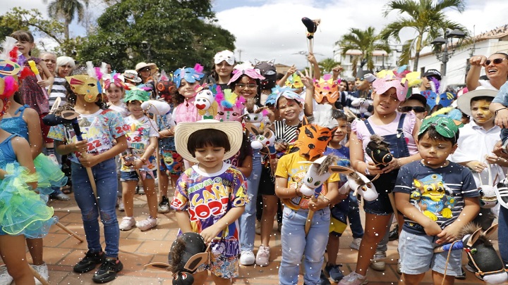 Con distintos actos artísticos y culturales culminan las fiestas de carnestolendas en el municipio de Ocaña. Con algunos desmanes primó los actos folclóricos para cambiar las costumbres entre los habitantes de la región.