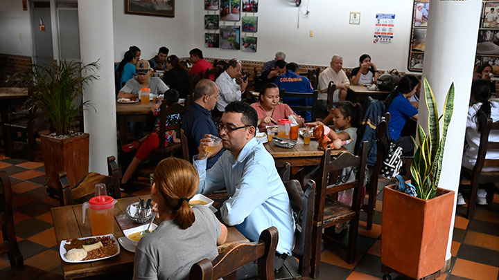 Restauranteros pronostican crecimiento en ventas. / Foto La Opinión