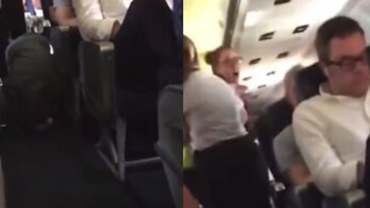  Mujer sufre ataque de pánico en avión luego de que su novio le terminara