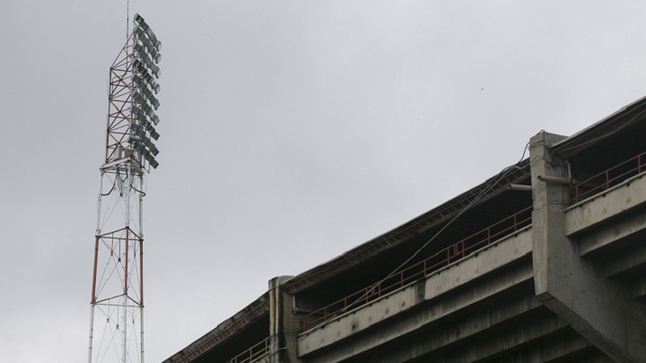 Las luminarias del estadio General Santander serán cambiadas en su totalidad por luz led. 