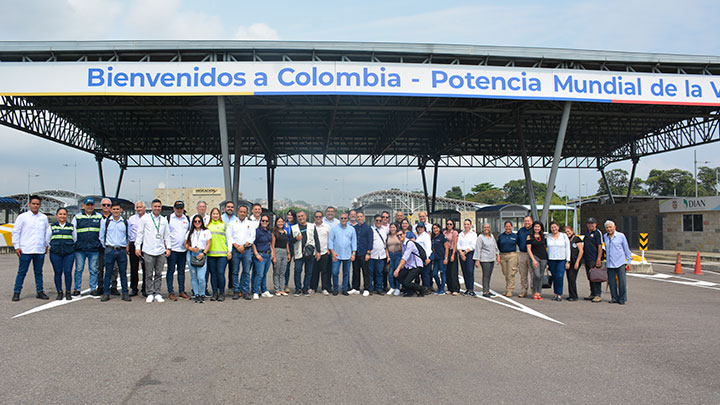 Entre los empresarios invitados a conocer Tienditas, había 20  provenientes de Caracas.