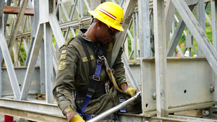 Los puentes metálicos que se instalan en Colombia son fabricados en Estados Unidos y China.