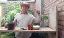 Profesor cucuteño enseña a cultivar la comida en casa./Foto: cortesía