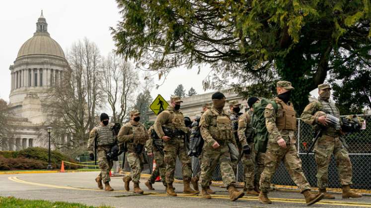 La Guardia Nacional permanece en las calles de Washington por disposición del Ejército de Estados Unidos. / Foto: AFP