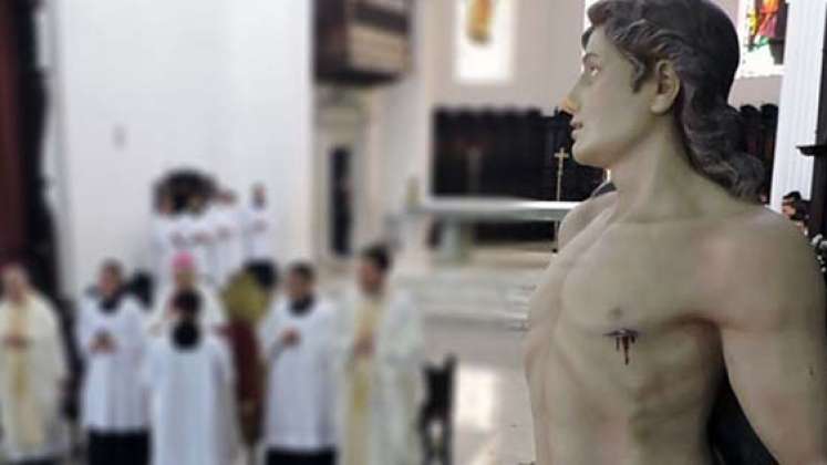 Por primera vez en la historia, la misa en honor al patrono de San Cristóbal se realizó a puerta cerrada / Cortesía.