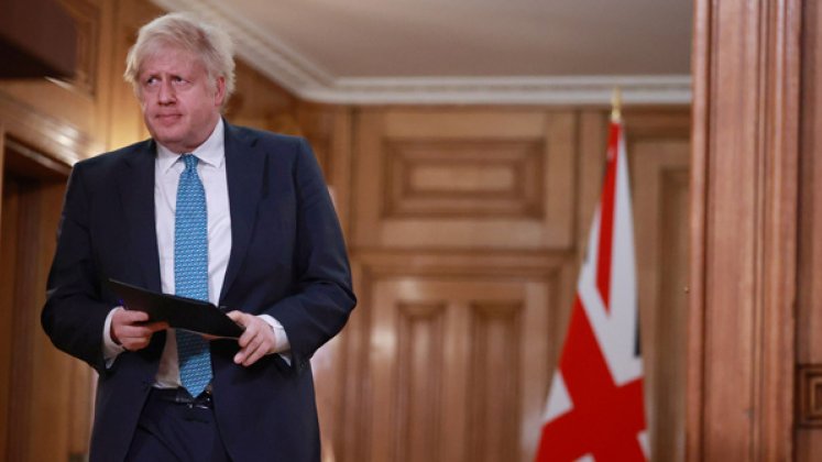 El primer ministro británico, Boris Johnson, anunció que la prioridad del gobierno es el control de la nueva cepa del coronavirus.