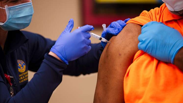 La vacunación contra la COVID-19 se ha intensificado en Estados Unidos ./ Foto: AFP