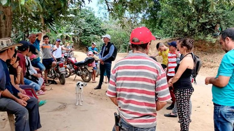 La Defensoría del Pueblo brinda acompañamiento a los pobladores de la zona rural de Hacarí.