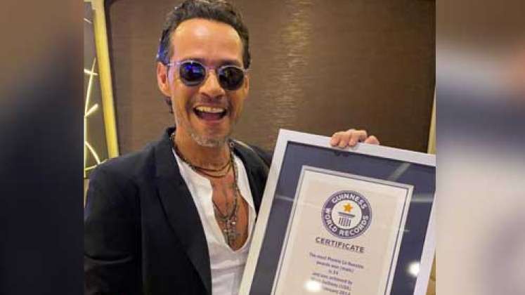 Marc Anthony rompe récord mundial 