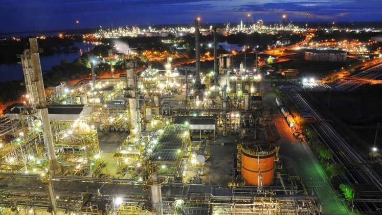 En el último mes, la refinería generó a través de sus contratos comerciales 2.187 puestos de trabajo. /Foto:Ecopetrol