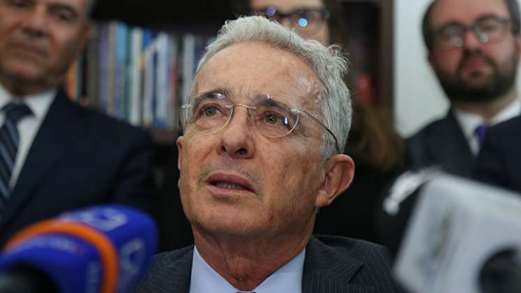 Expresidente Álvaro Uribe Vélez.