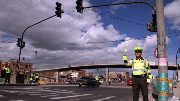Las autoridades informaron que se sancionaron a 1.724 conductores por infringir las normas de tránsito./FOTO: Colprensa
