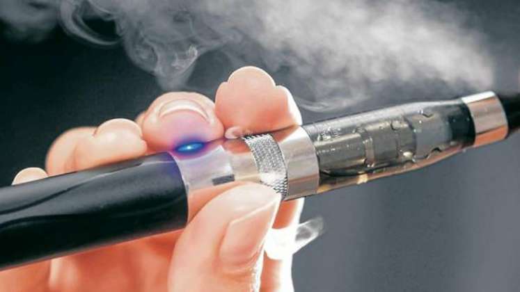 Red PaPaz hizo énfasis en que los cigarrillos electrónicos contienen saborizantes, los cuales resultan especialmente atractivos para adolescentes. / Foto: Colprensa