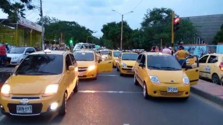 Taxistas hicieron plantón en Cúcuta./FOTO: Cortesía
