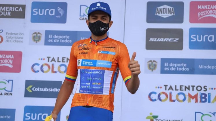 Brayan Gómez es líder de la Vuelta a Colombia. / Foto: Colprensa