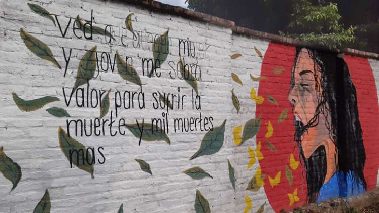 El primer mural en honor a Policarpa Salavarrieta. Su objetivo es pintar a las demás heroínas de la historia.  