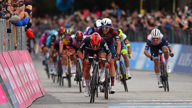 Caleb Ewan, ciclista australiano obtiene un nuevo triunfo en el Giro 2021
