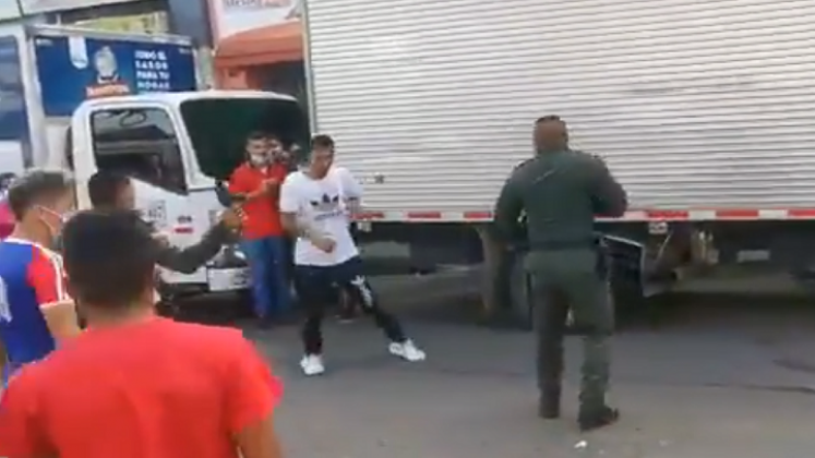 Ataque a policías  en el cento de Cúcuta.