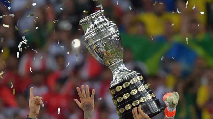 Copa América 2021 se jugará en Brasil. 