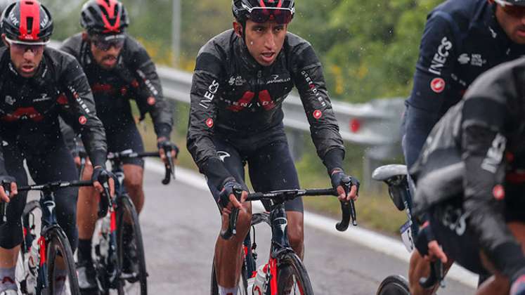 Egan Bernal se destacó en la cuarta etapa del Giro de Italia 2021. 