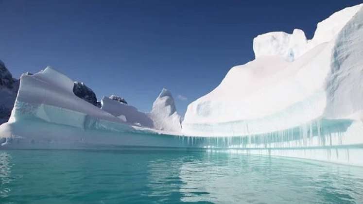 El iceberg mide la mitad del territorio de Puerto Rico. / Foto: Cortesía