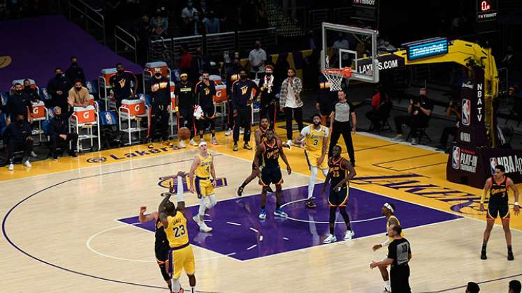 LA Lakers se metieron a los play-offs de la NBA. 
