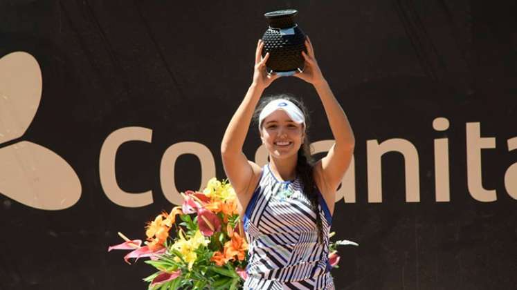 María Camila Osorio la mejor tenista colombiana de la actualidad. 