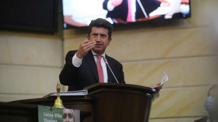 La plenaria del Senado negó este jueves la moción de censura al ministro de Defensa, Diego Molano Aponte. / Foto: Colprensa