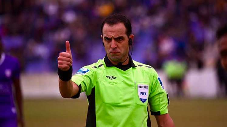 Esteban Ostojich será el árbitro del partido inaugural de la Copa América-2021