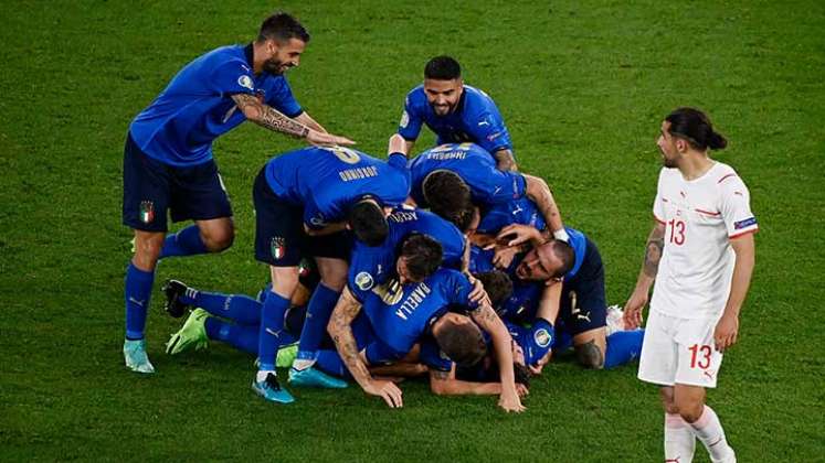 la favorita Italia avanza en la Eurocopa de fútbol 2020.