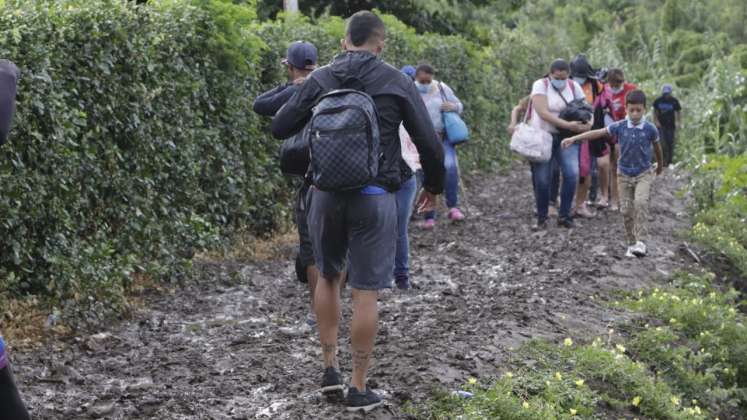 Lo migrantes venezolanos se ven obligados a ingresar a Colombia por las trochas./Foto Alfredo Estévez