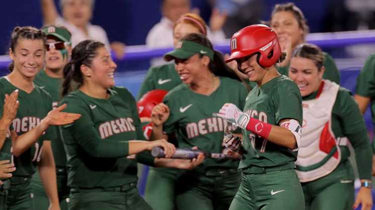 El equipo de sóftbol femenino de México podría ser sancionada por el Comité Olímpico de su país. 