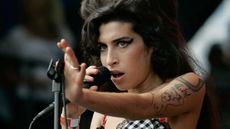Rinden homenaje a Amy Winehouse