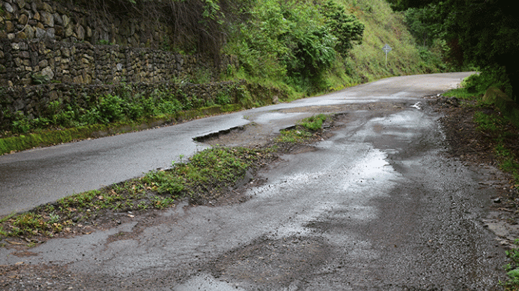 La vía Chinácota-Toledo presenta un alto deterioro. / Foto Pablo Castillo