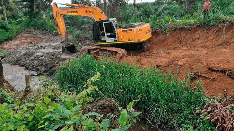 Obras para evitar riesgo de inundaciones y deslizamientos durante los periodos de lluvia. 