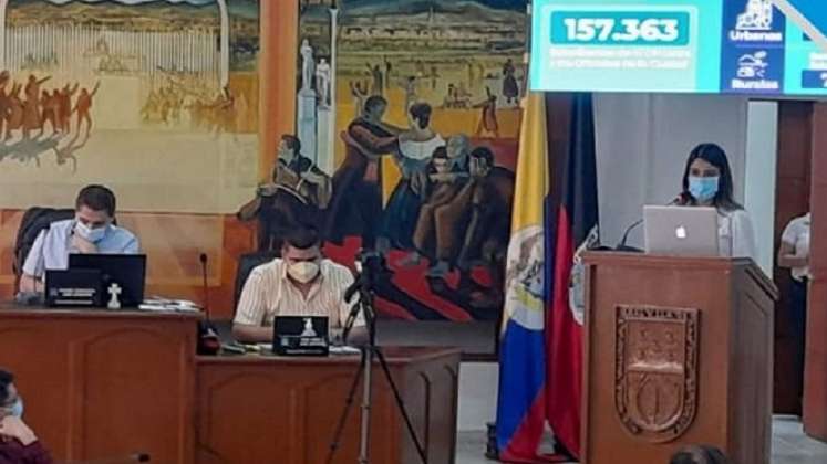 La secretaria de Educación, Jessica Ramírez, había sido citada a debate de moción de censura en el Concejo. /Foto  La Opinión