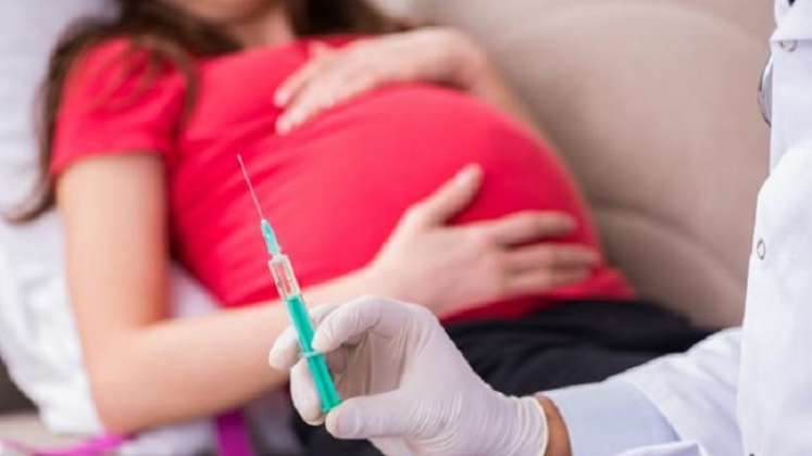 Con vacunas Pfizer inmunizarán a embarazadas en Colombia./Foto: internet