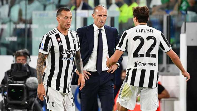 El técnico del Juventus Massimiliano Allegri, se muestra desconcertado por la derrota de local ante Empoli  en la tercera fecha de la Serie A, italiana.