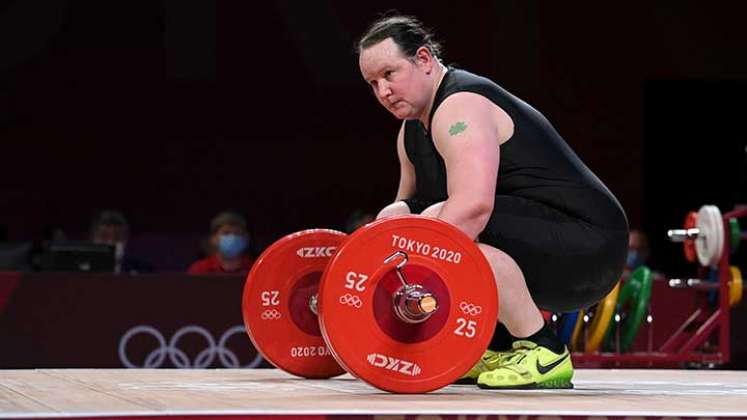 La halterófila neozelandesa Laurel Hubbard se convirtió este lunes en la primera deportista transgénero mujer en participar en unos Juegos Olímpicos