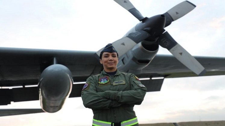 La Teniente Coronel Andrea Díaz, despegó de la rampa militar del Comando Aéreo de Transporte Militar- CATAM./Foto: Colprensa