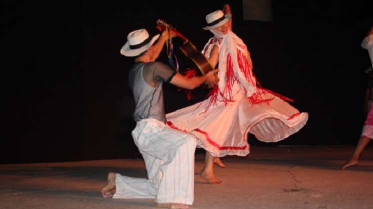 Al son bambucos y vals rendirá homenaje al Bicentenario el grupo de danzas de la UFPS de Cúcuta./Foto: archivo