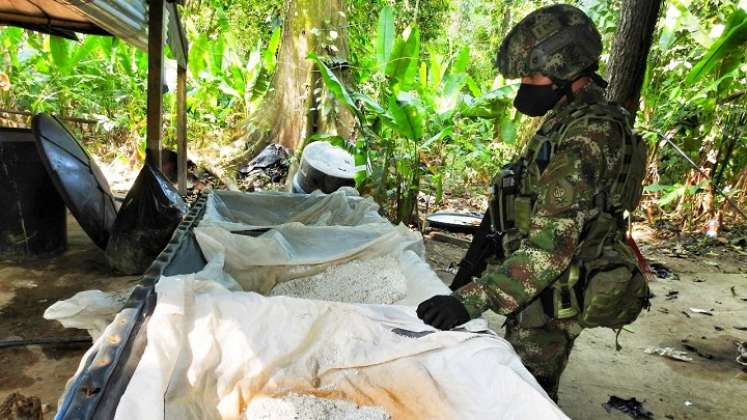 El Ejército se incautó de 715 kilos de clorhidrato de cocaína.