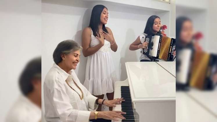 Rita Fernández, en el piano; Isabel Sofía Picón, en el acordeón y la voz de  Sara Princesa Guajira. /Foto Cortesía.