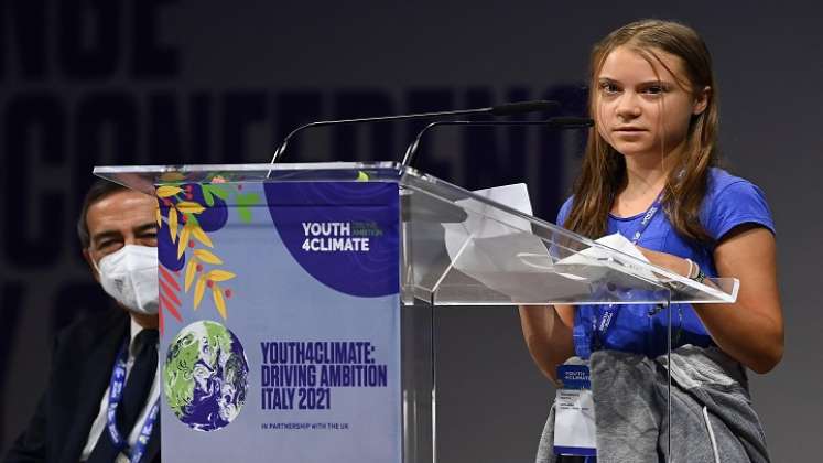 Greta Thunberg cuestionó programas ambientales.
